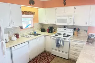 5731 W Flying M St, Tucson, AZ 85713 - Photo 13