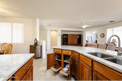 7716 W Cathedral Canyon Drive, Tucson, AZ 85743 - Photo 11