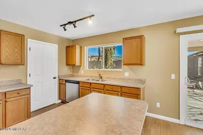 6094 W Echo Crossing Road, Tucson, AZ 85735 - Photo 11