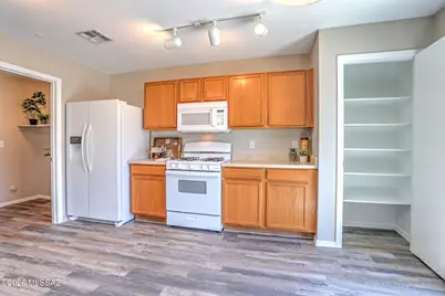 3147 W Treece Way, Tucson, AZ 85742 - Photo 11