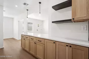 1927 E 9th St, Tucson, AZ 85719 - Photo 9