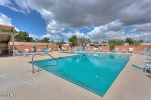 148 W Calle Del Ano, Green Valley, AZ 85614 - Photo 17