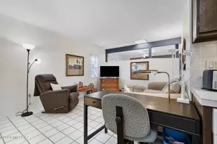 148 W Calle Del Ano, Green Valley, AZ 85614 - Photo 5