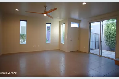 932 E Lustrum Lane, Tucson, AZ 85719 - Photo 5