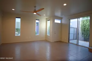 932 E Lustrum Ln, Tucson, AZ 85719 - Photo 5