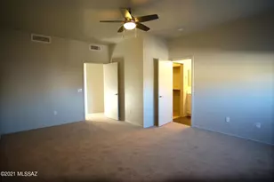 932 E Lustrum Ln, Tucson, AZ 85719 - Photo 9