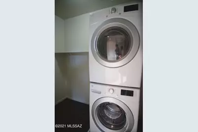 932 E Lustrum Lane, Tucson, AZ 85719 - Photo 13