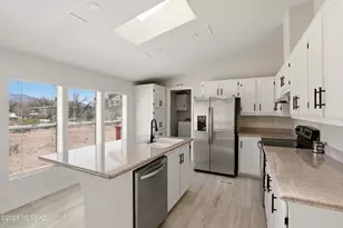 13642 E Greystokes Dr, Vail, AZ 85641 - Photo 7