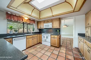 10760 E Placita Los Reyes, Tucson, AZ 85748 - Photo 11