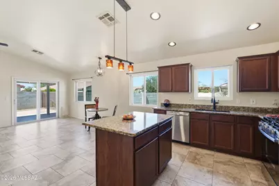 7008 W Sauceda Drive, Tucson, AZ 85743 - Photo 33