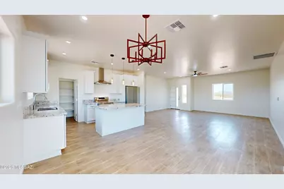 8050 N Shadows Desert Lane, Marana, AZ 85653 - Photo 9
