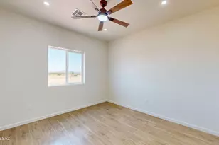 8050 N Shadows Desert Ln, Marana, AZ 85653 - Photo 19