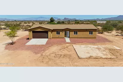 8050 N Shadows Desert Lane, Marana, AZ 85653 - Photo 3