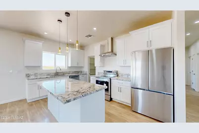 8050 N Shadows Desert Lane, Marana, AZ 85653 - Photo 11