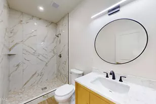 8050 N Shadows Desert Ln, Marana, AZ 85653 - Photo 15