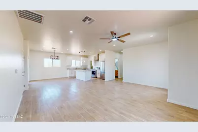8050 N Shadows Desert Lane, Marana, AZ 85653 - Photo 7