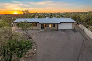 1608 W Placita Montuoso, Tucson, AZ 85737 - Photo 1