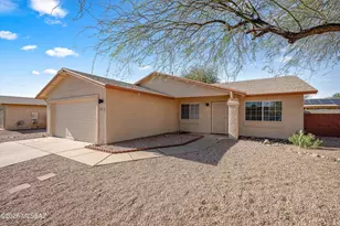 9845 E Banbridge St, Tucson, AZ 85747 - Photo 11