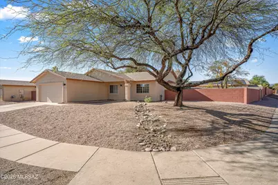 9845 E Banbridge Street, Tucson, AZ 85747 - Photo 1