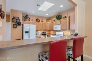 1205 N Chilson Ct, Green Valley, AZ 85614 - Photo 13