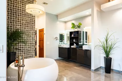 2261 E Mabel Street, Tucson, AZ 85719 - Photo 27