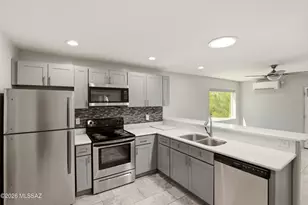 1911 N El Moraga Dr, Tucson, AZ 85745 - Photo 37