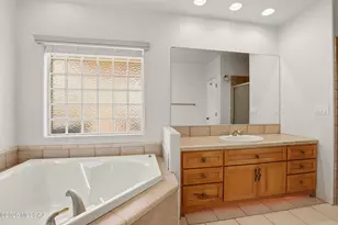1911 N El Moraga Dr, Tucson, AZ 85745 - Photo 11