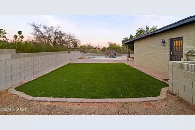 7246 N Casablanca Drive, Tucson, AZ 85704 - Photo 27
