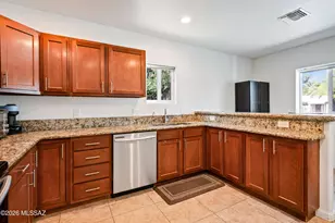 2526 E Sylvia St, Tucson, AZ 85716 - Photo 7