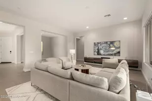 2751 W Plateau Rdg Dr, Oro Valley, AZ 85742 - Photo 13