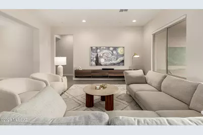 2751 W Plateau Ridge Drive, Oro Valley, AZ 85742 - Photo 13