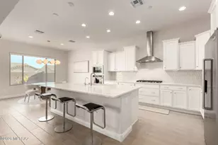 2751 W Plateau Rdg Dr, Oro Valley, AZ 85742 - Photo 17