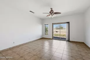 1998 W Bellagio Dr, Tucson, AZ 85746 - Photo 7