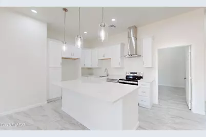 2043 Birch Court, Rio Rico, AZ 85648 - Photo 9