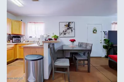 113 E District Street, Tucson, AZ 85714 - Photo 3