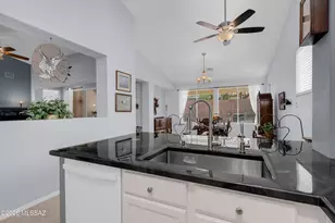 7515 W Suncatcher Dr, Tucson, AZ 85743 - Photo 15