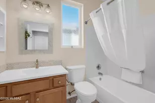 7515 W Suncatcher Dr, Tucson, AZ 85743 - Photo 27