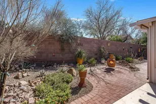 7515 W Suncatcher Dr, Tucson, AZ 85743 - Photo 35