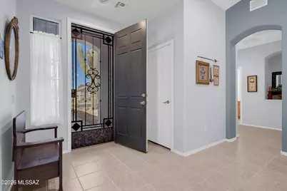7515 W Suncatcher Drive, Tucson, AZ 85743 - Photo 5