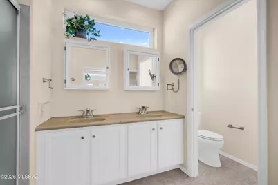 7515 W Suncatcher Drive, Tucson, AZ 85743 - Photo 25