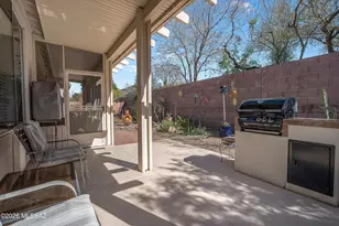7515 W Suncatcher Dr, Tucson, AZ 85743 - Photo 31