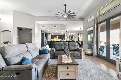 9450 E Woolly Butterfly Court, Corona de Tucson, AZ 85641 - Photo 7