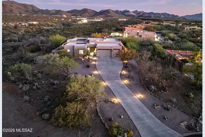 9450 E Woolly Butterfly Court, Corona de Tucson, AZ 85641 - Photo 5