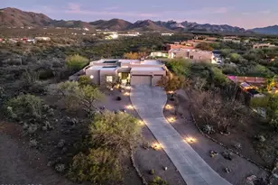 9450 E Woolly Butterfly Ct, Corona de Tucson, AZ 85641 - Photo 5