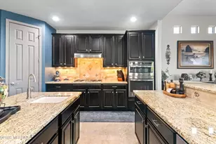 9450 E Woolly Butterfly Ct, Corona de Tucson, AZ 85641 - Photo 15