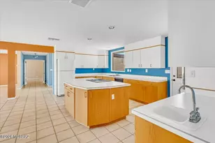 1635 E Kleindale Rd, Tucson, AZ 85719 - Photo 23