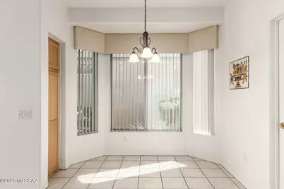 9735 N Wonderock Place, Tucson, AZ 85743 - Photo 11