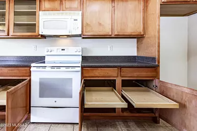 9291 S Winter Wood Road, Tucson, AZ 85756 - Photo 13