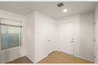 3820 E Sun View Court, Tucson, AZ 85706 - Photo 17