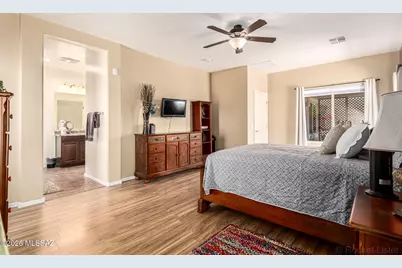 9016 W Hidden Saguaro Trail, Marana, AZ 85653 - Photo 19